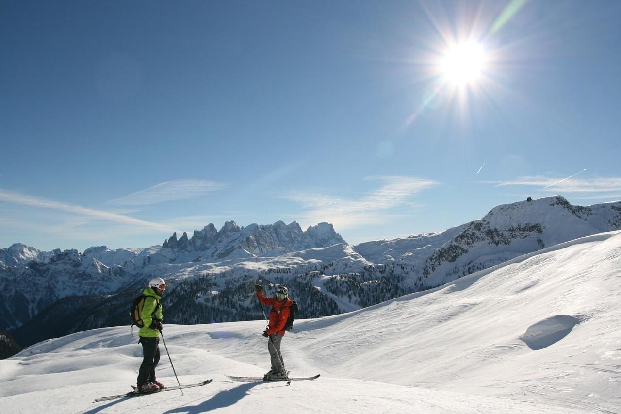 La Casa! Villa Vigo di Fassa Luaran gambar